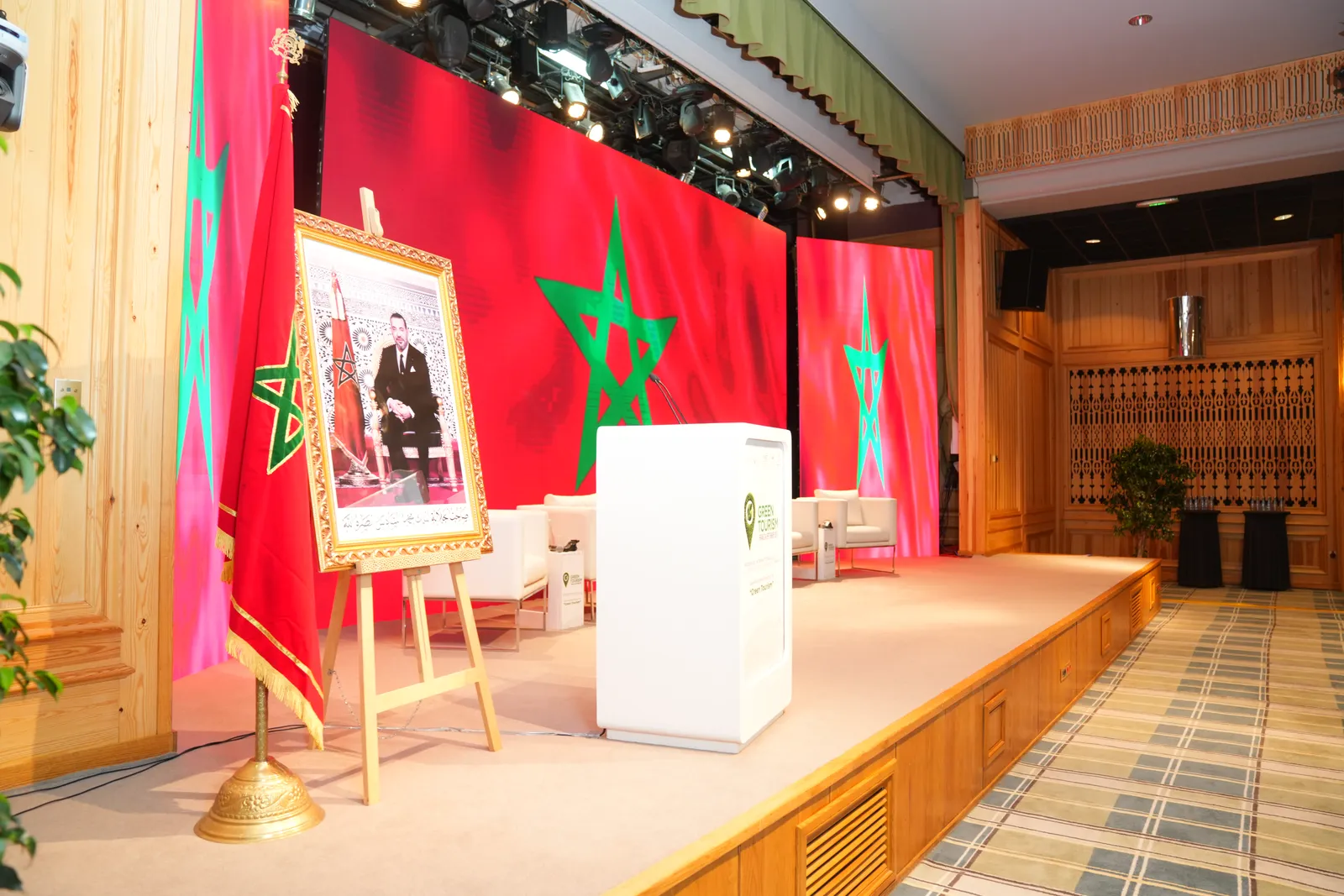 Plénière d'un sommet international produit par UDI Africa